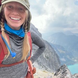 Meet your Posher, Mackenzie